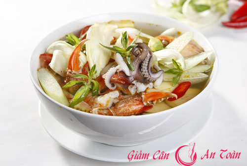 doi-khau-vi-voi-mon-canh-chua-giam-can-2