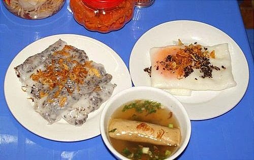 bánh cuốn trứng hấp dẫn ở Đồng Văn