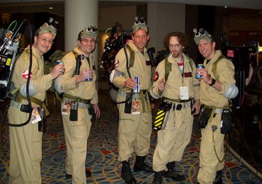 Biệt đội bắt ma trong phim Ghost Buster là nhân vật hóa trang được yêu thích nhất halloween 2016