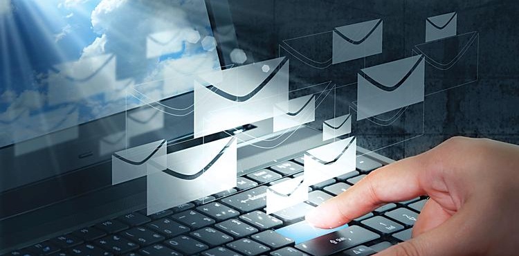 Cài đặt chế độ tự động trả lời là kỹ năng quản lý email không bị quá tải