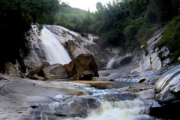 quần thể thác ở Quế Phong