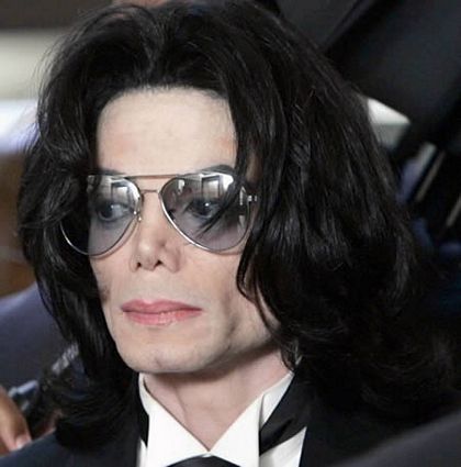 10-chuyen-ky-quac-nhat-ve-michael-jackson-5