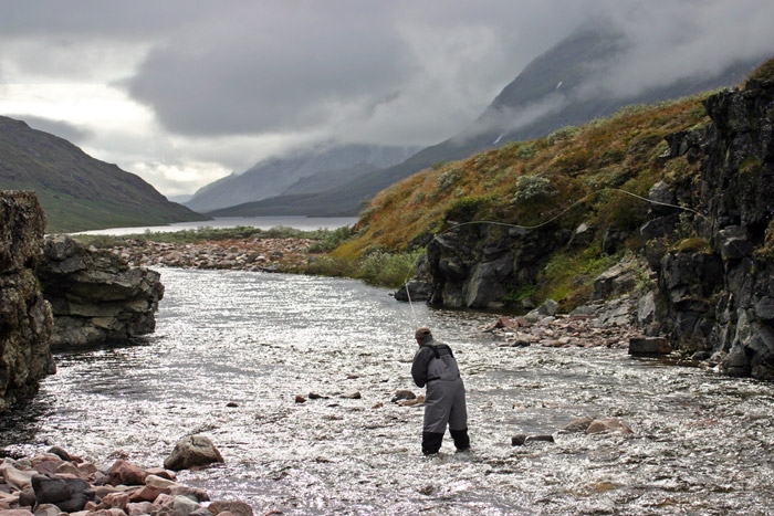 10-thang-canh-lam-say-dam-long-nguoi-o-greenland-10