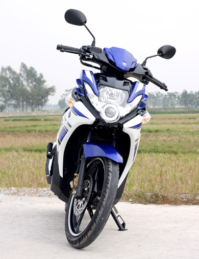 3-mau-xe-kem-sac-nhat-cua-yamaha-3