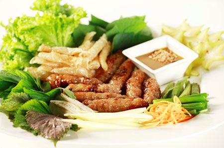 3-mon-nem-nuong-thom-ngon-o-sai-gon-3