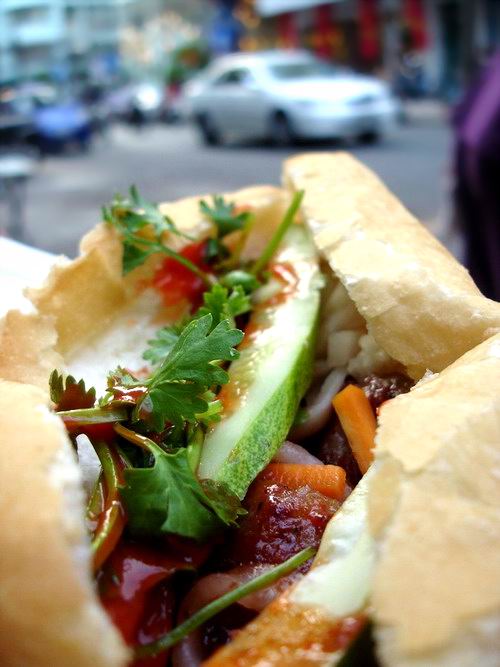 6-dia-chi-banh-mi-sai-gon-bien-tau-ngon-noi-tieng-6