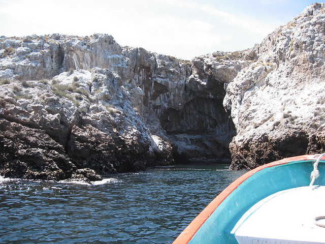 an-tuong-bien-trong-dao-tai-marieta-islands-mexico-3