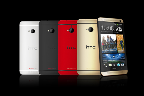 bo-ba-smartphone-htc-one-chao-don-mua-giang-sinh-1