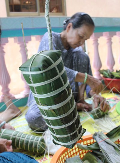 cach-goi-banh-tet-ngay-tet-cua-nguoi-mien-tay-15