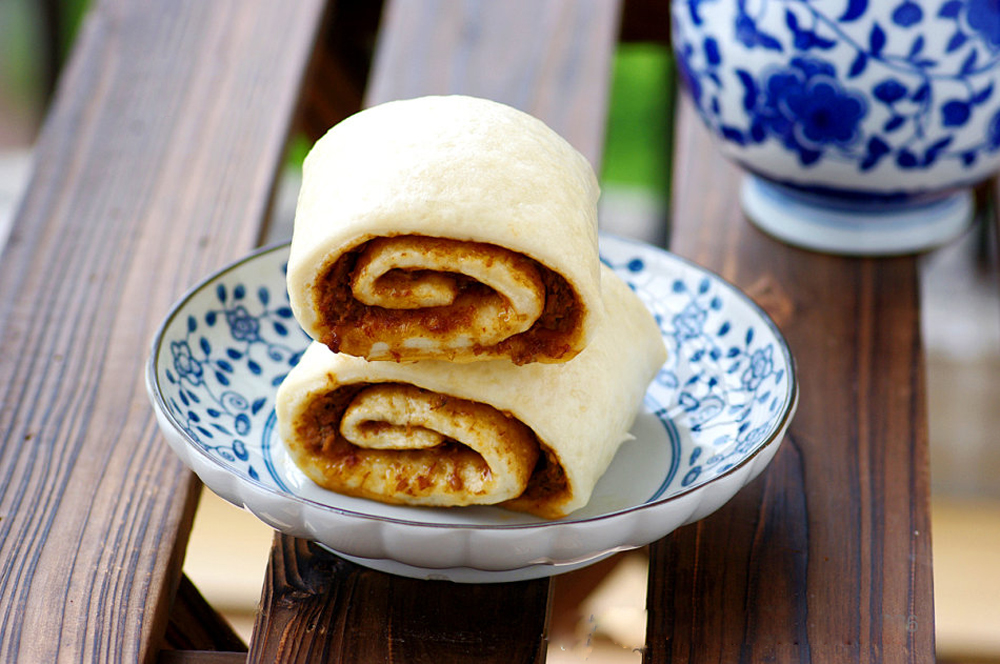 cach-lam-banh-bao-cuon-nhan-man-de-ma-ngon-8