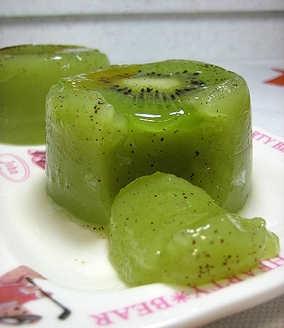 cach-lam-thach-kiwi-mang-mua-xuan-tro-lai-5