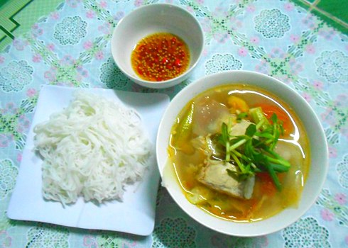 canh-chua-ca-bop-ngon-mieng-cuoi-tuan-4