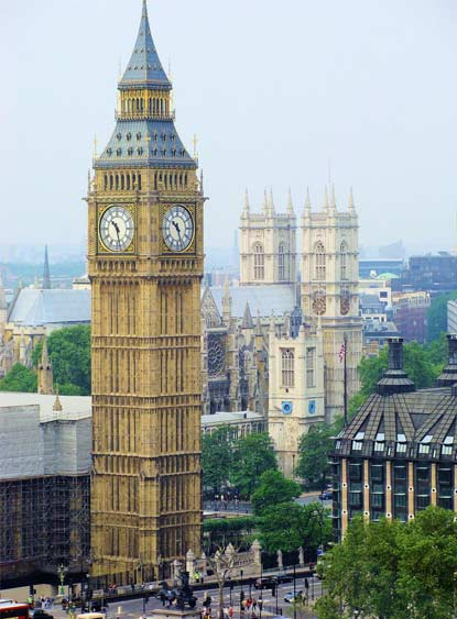 chiem-nguong-thap-dong-ho-vi-dai-big-ben-4