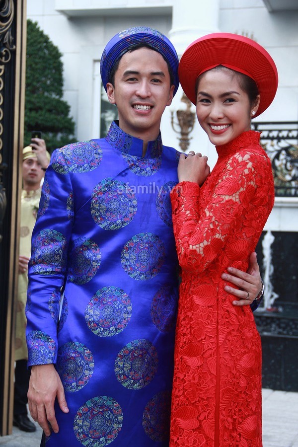 chon-ao-dai-va-vay-cuoi-chuan-nhu-tang-thanh-ha-5