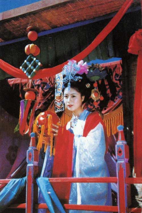 chuyen-tim-my-nu-tay-du-ky-ban-1986-8