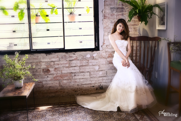 co-dau-phong-cach-voi-vay-davids-bridal-10