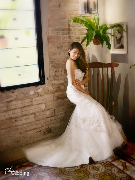 co-dau-phong-cach-voi-vay-davids-bridal-11