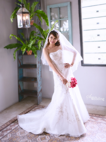 co-dau-phong-cach-voi-vay-davids-bridal-13