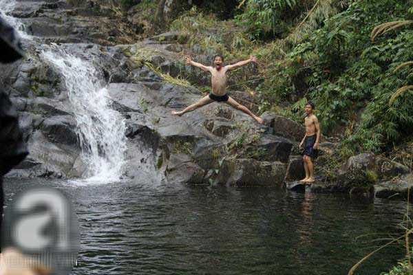 cung-di-picnic-o-vung-cao-thac-tien-ba-ho-2