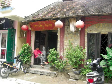 cuoi-tuan-thu-thai-voi-cafe-nhac-trinh-o-ha-noi-8