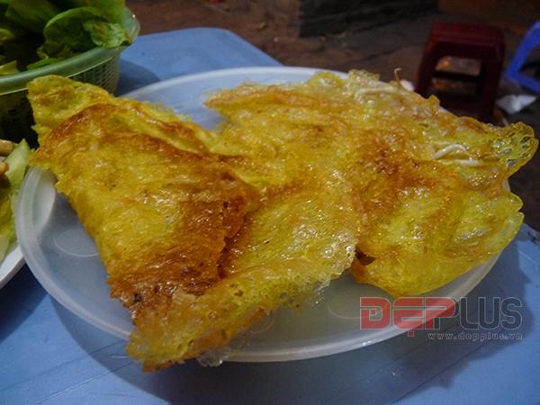 den-doi-can-an-banh-xeo-nem-lui-re-nhat-ha-noi-3