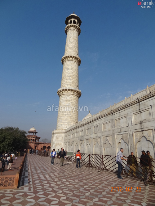 den-tham-den-tinh-yeu-taj-mahal-noi-tieng-bac-nhat-tai-an-do-4