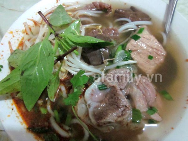 den-thanh-xuan-bac-an-bun-bo-hue-2