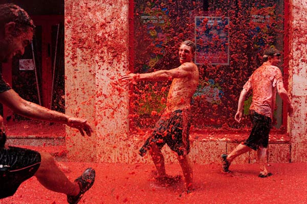 do-ruc-sac-ca-chua-le-hoi-tomatina-19