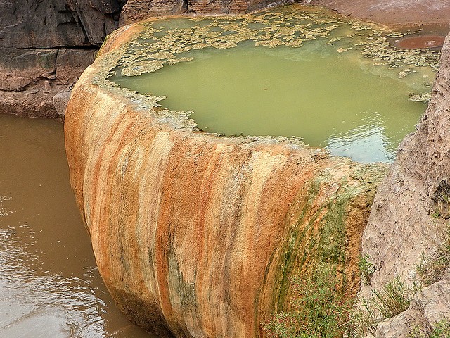 ho-bi-ngo-tuyen-dep-trong-hem-nui-grand-canyon-4