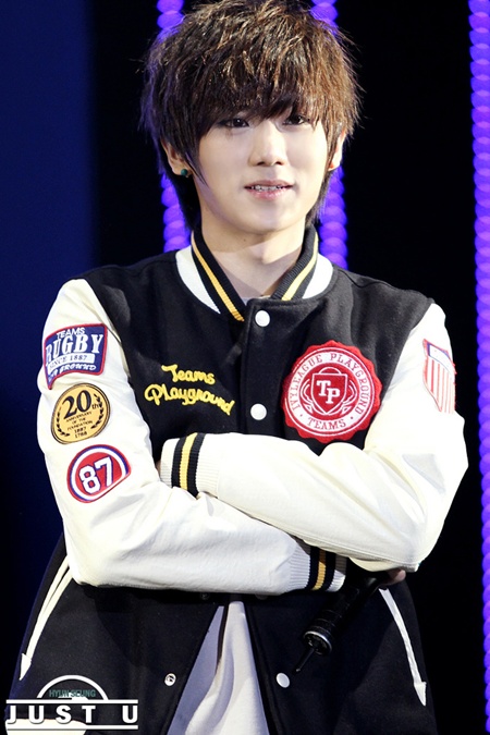 hoc-cach-cach-mix-do-don-tet-giong-hyunseung-20