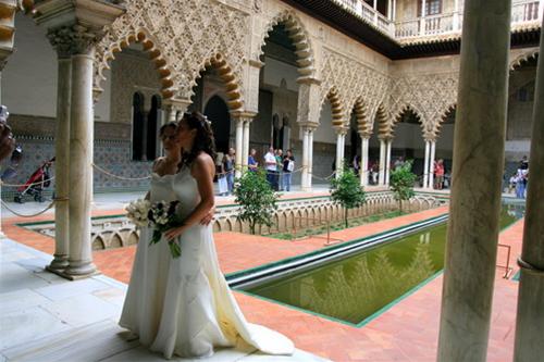 hu-ao-cung-dien-alcazar-o-sevilla-8