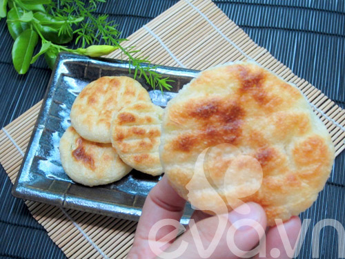 huong-dan-lam-banh-khoai-mi-an-vat-cho-chi-em-13