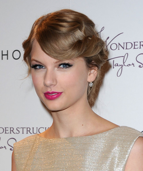 huong-dan-lam-dep-giong-taylor-swift-4