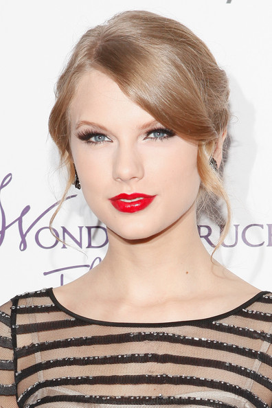 huong-dan-lam-dep-giong-taylor-swift-5