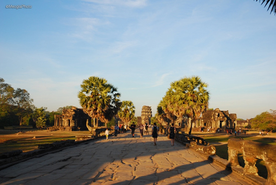 huyen-bi-ky-quan-angkor-3