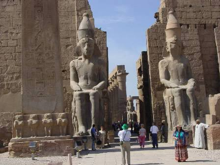 kham-pha-thung-lung-xac-chet-o-luxor-1