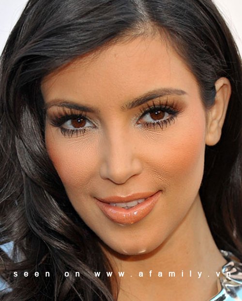 lam-sao-de-trang-diem-quyen-ru-va-xinh-dep-nhu-kim-kardashian-5