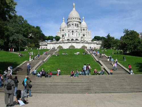 lang-thang-doi-montmartre-o-kinh-do-paris-1