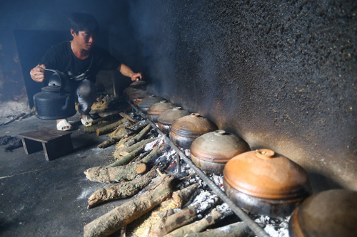 lang-vu-dai-thom-lung-ca-kho-ngay-tet-3