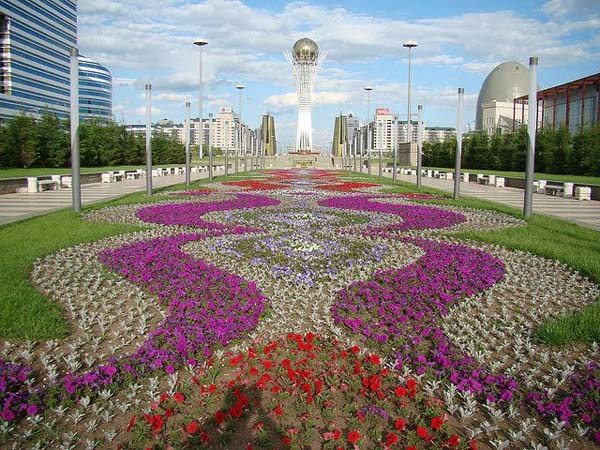 ngo-ngang-lac-buoc-thu-do-astana-1