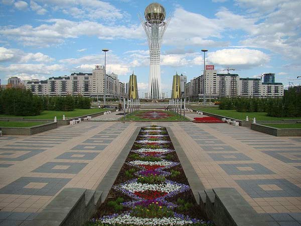 ngo-ngang-lac-buoc-thu-do-astana-3