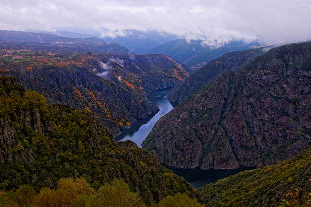 ngo-ngang-tien-canh-noi-hem-nui-ribeira-sacra-4