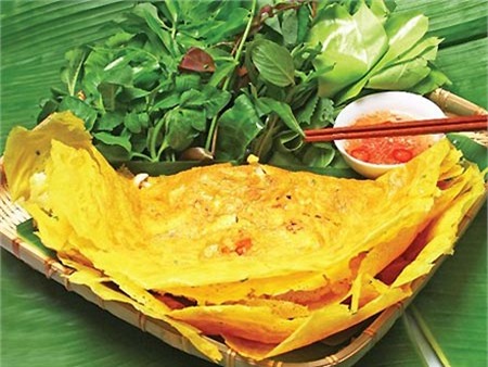 nham-nhi-banh-xeo-cuon-cham-ngo-nho-ha-noi-3