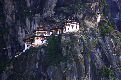 nhung-diem-den-hap-dan-cua-mien-dat-huyen-bi-bhutan-1