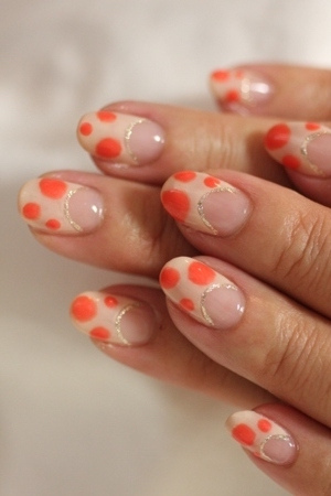 nhung-mau-nail-art-hop-thoi-trang-cho-he-2012-6