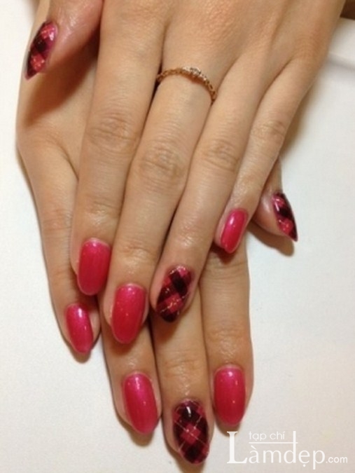 nhung-mau-nail-nail-bold-chic-cho-mua-dong-2012-9