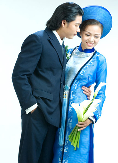 nhung-sac-mau-ao-dai-viet-cho-co-dau-2012-10