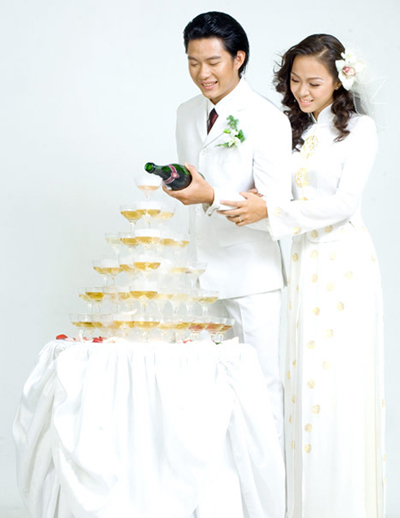 nhung-sac-mau-ao-dai-viet-cho-co-dau-2012-6