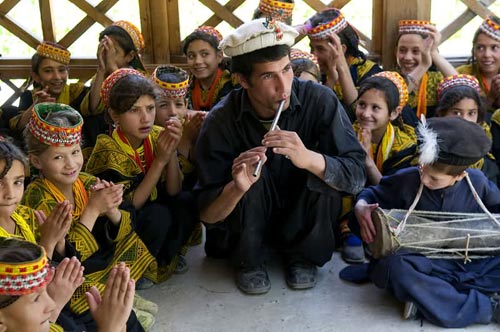 sac-mau-le-hoi-dong-chi-thung-lung-pakistan-6