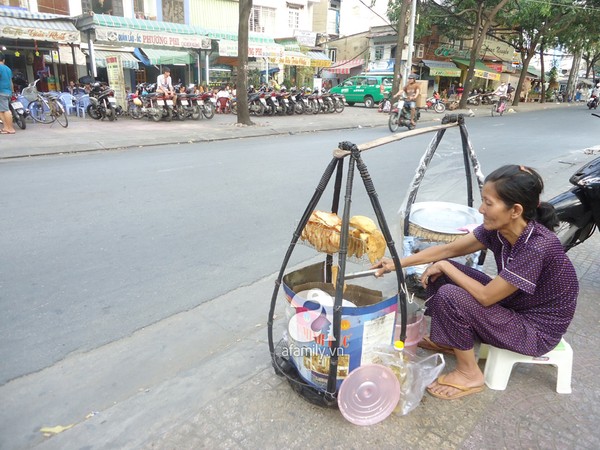 sai-gon-gion-ngon-banh-sake-chien-6000-dong-1